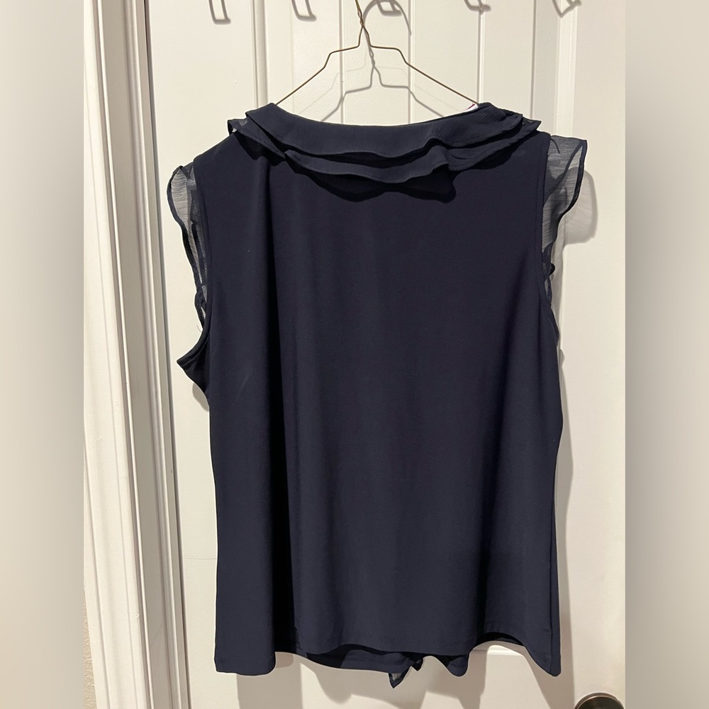 Tommy Hilfiger Ruffled Blue Sleeveless Blouse sz large - Picture 2 of 5